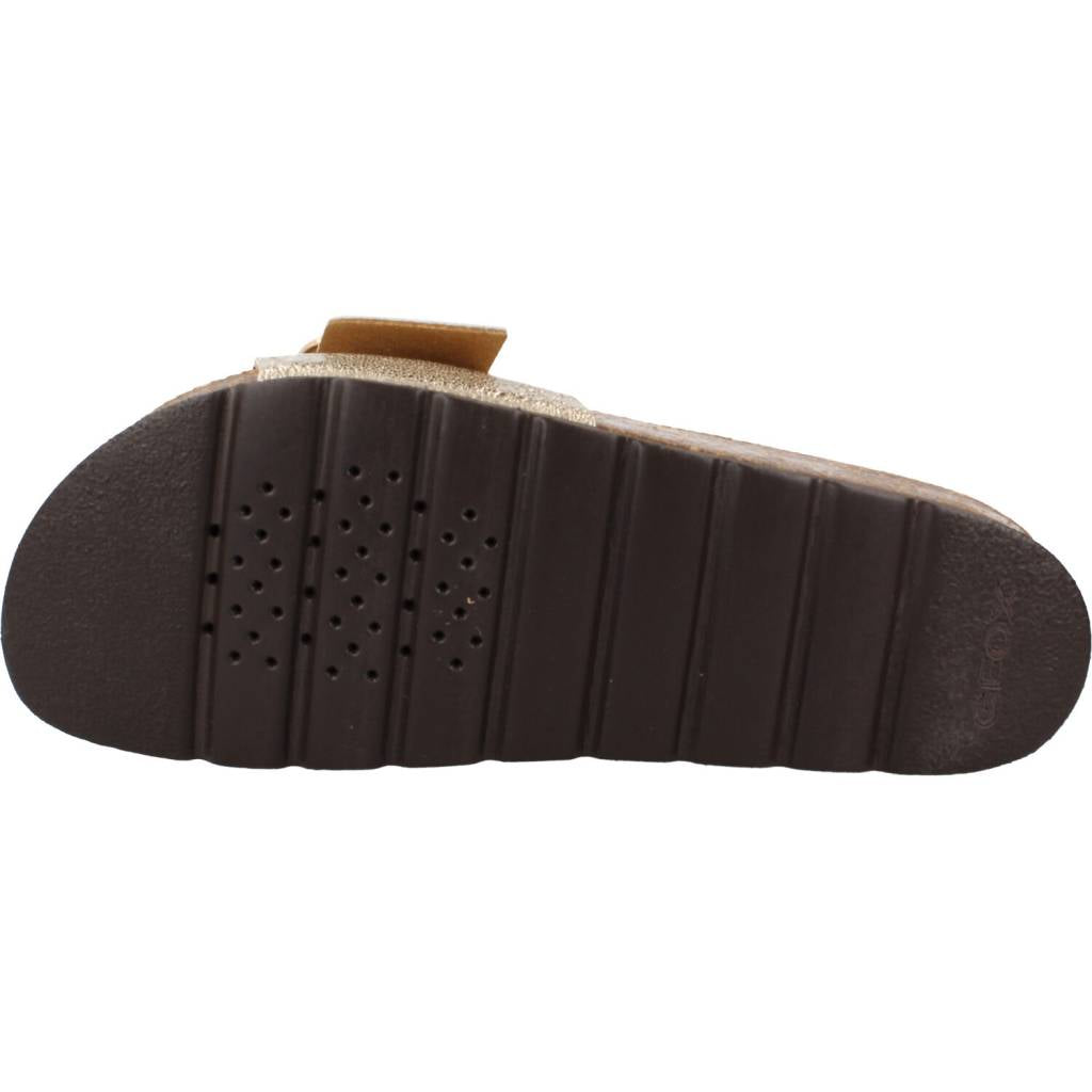 GEOX D BRIONIA HIGH L en color ORO (6)