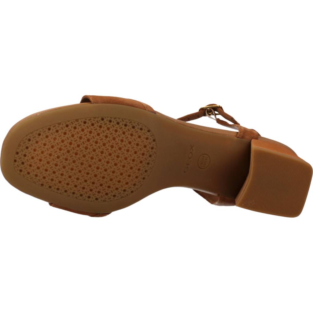 GEOX D NEW ERAKLIA E en color MARRON (6)