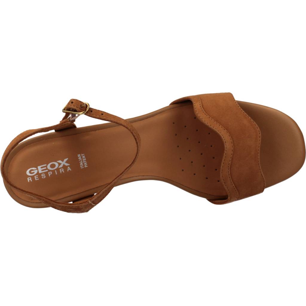 GEOX D NEW ERAKLIA E en color MARRON (7)