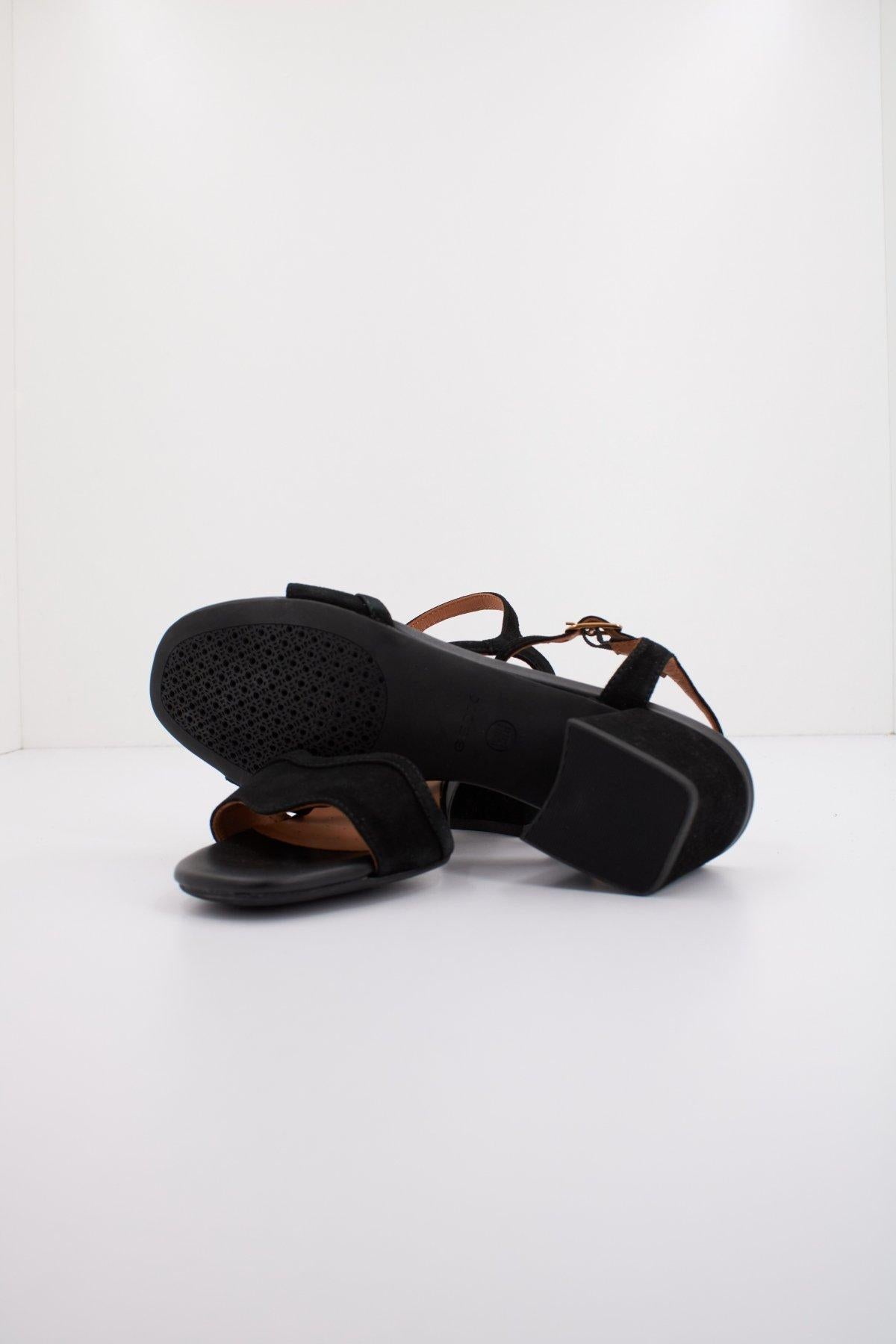 GEOX D NEW ERAKLIA en color NEGRO (4)