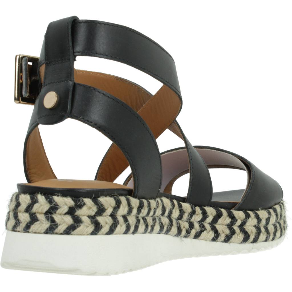 GEOX DSRB en color NEGRO (3)