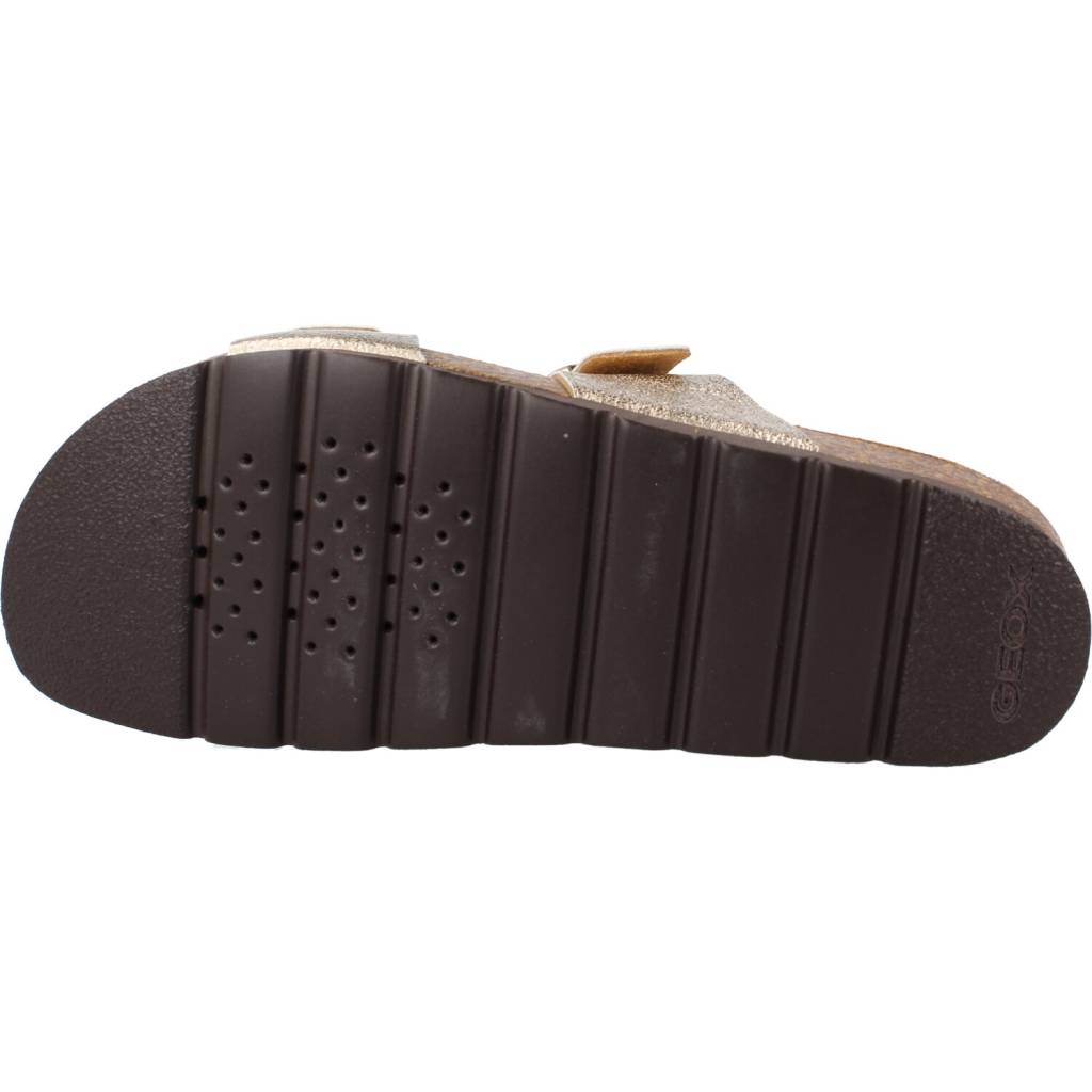 GEOX DSYM en color BRONCE (6)