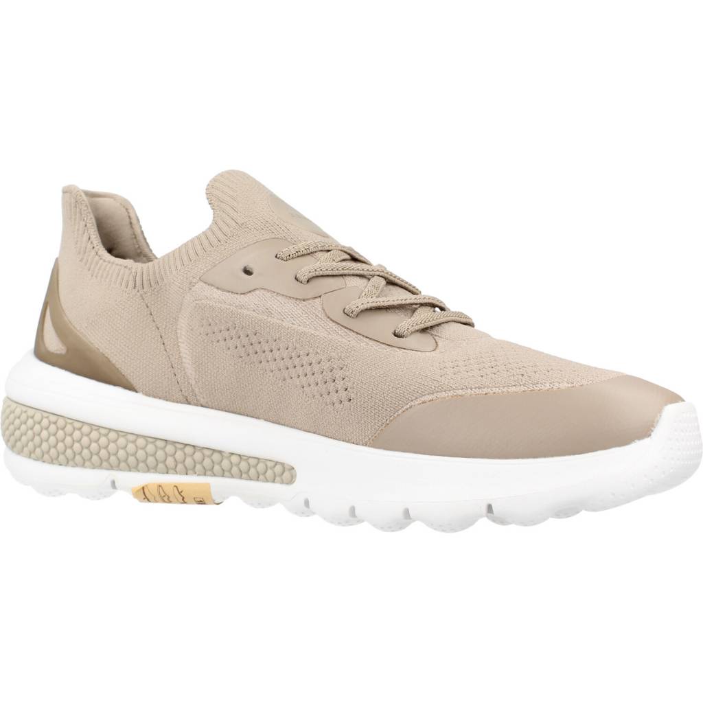 GEOX D SPHERICA ACTIF A en color MARRON CLARO (5)