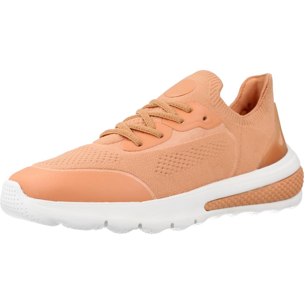 GEOX D SPHERICA ACTIF A en color NARANJA (1)