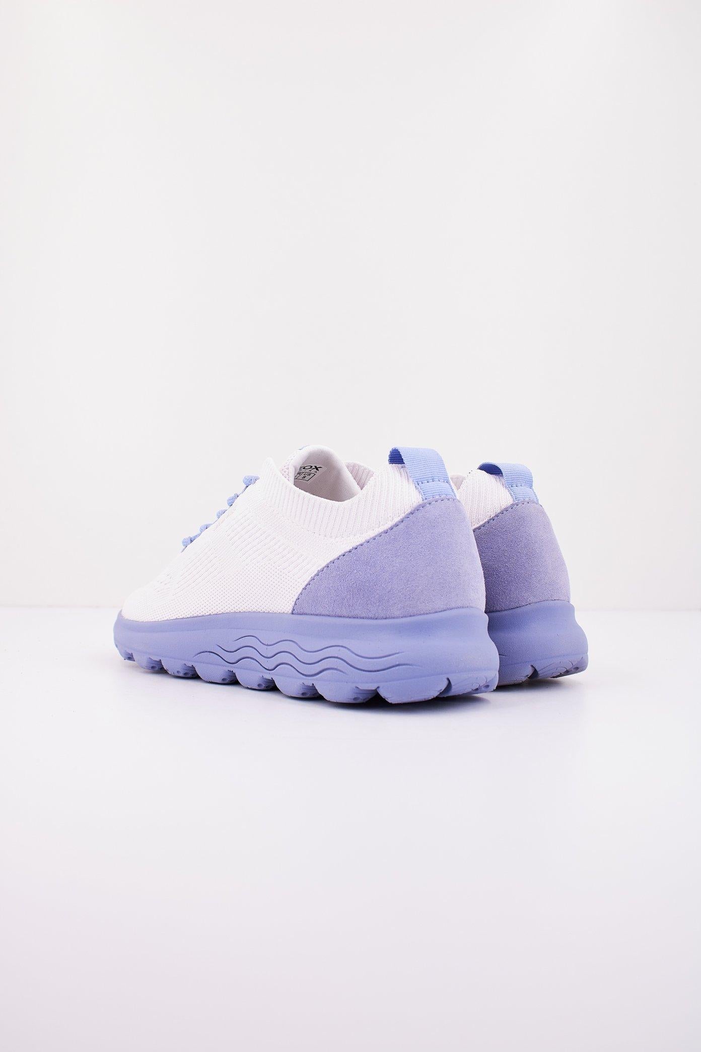 GEOX D SPHERICA en color BLANCO (3)