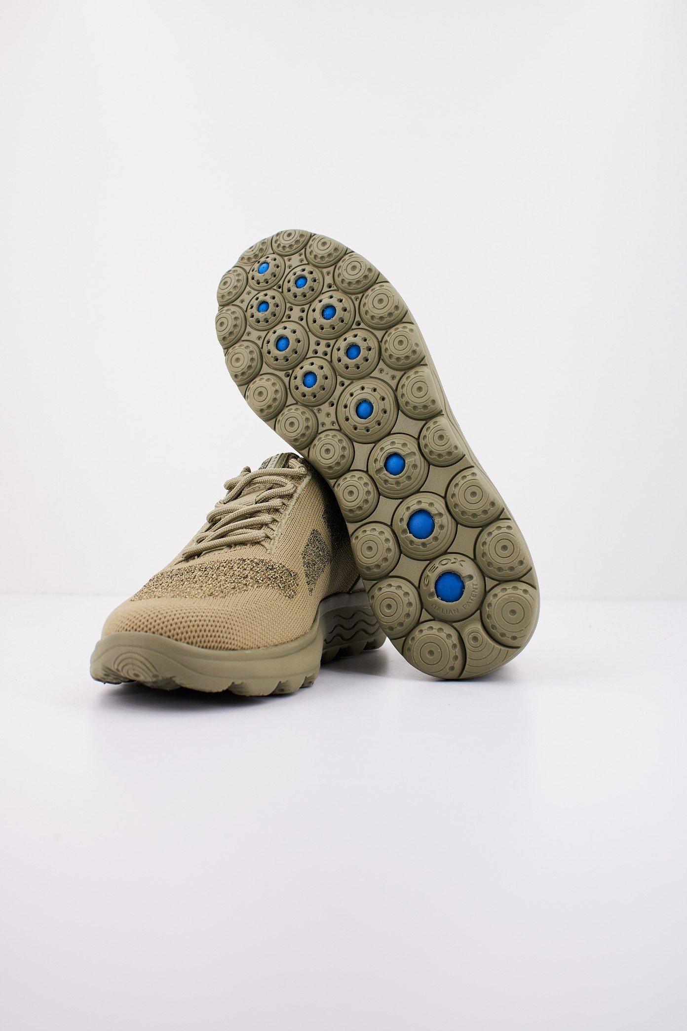 GEOX D SPHERICA en color VERDE (4)