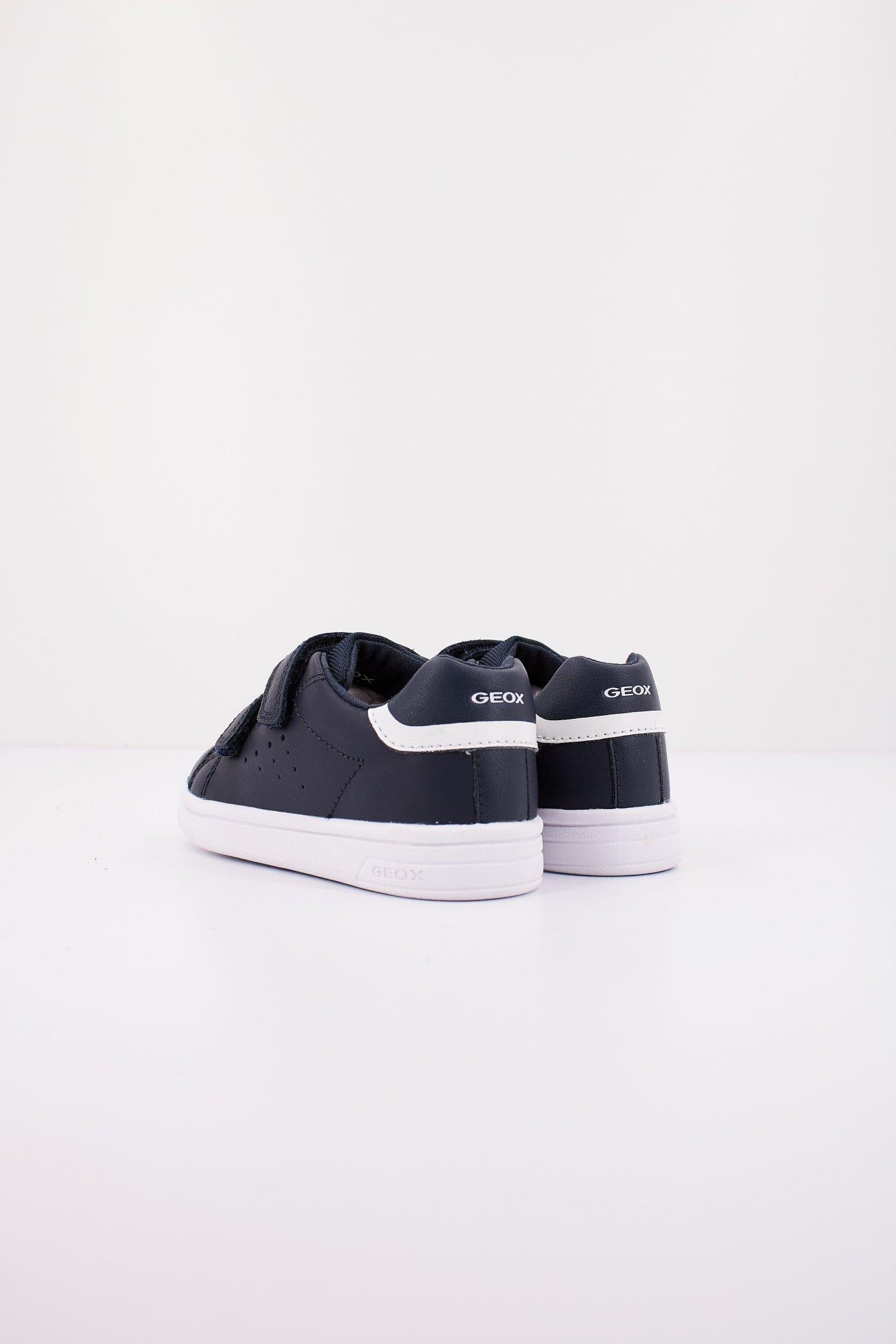 GEOX B DJROCK BOY A en color AZUL (3)