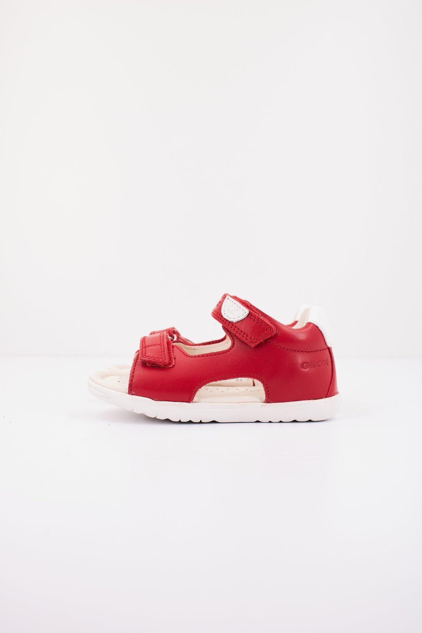 GEOX B SANDAL MACCHIA BOY en color ROJO (1)