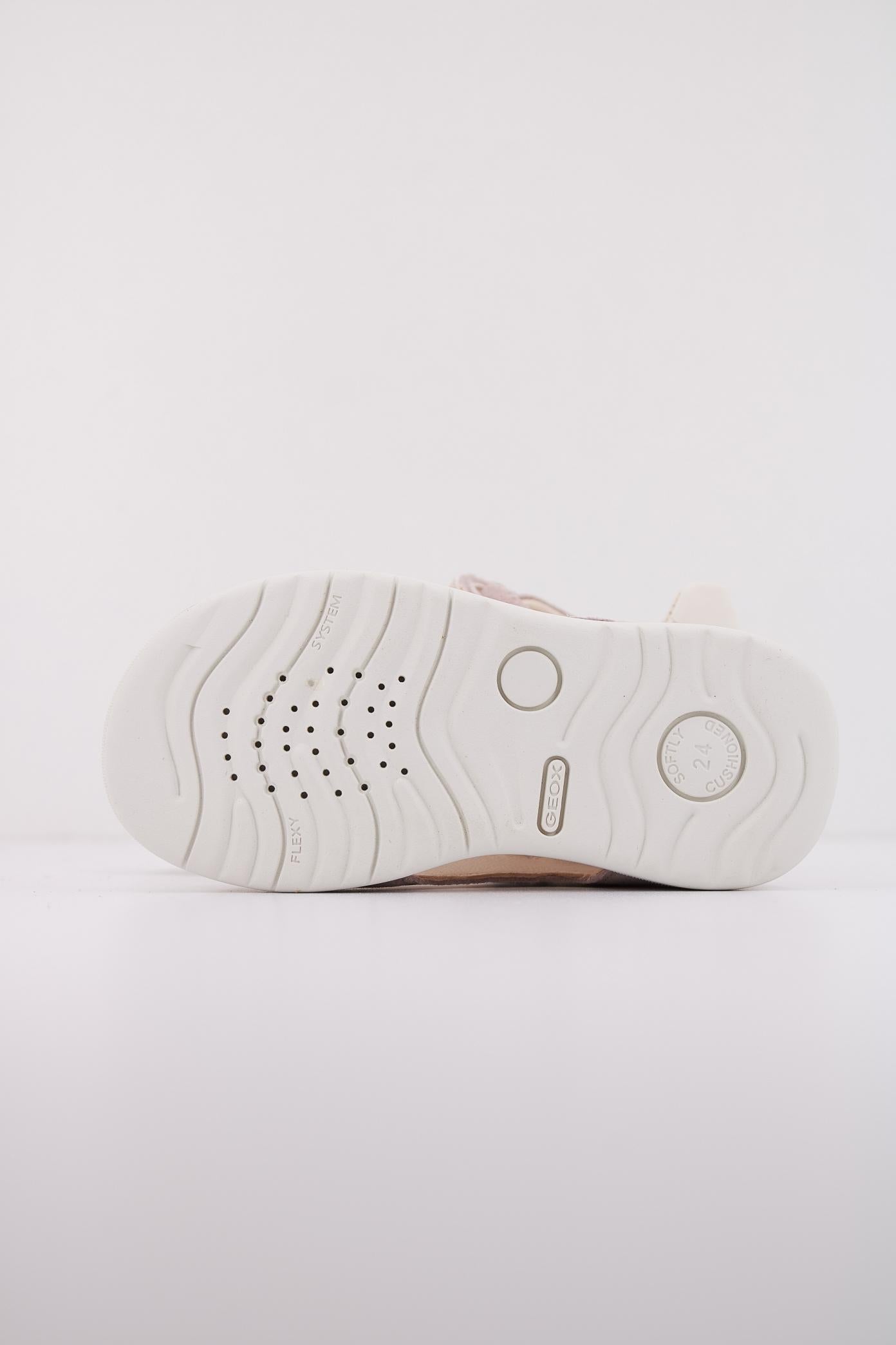 GEOX B SANDAL MACCHIA GIR en color ROSA (5)