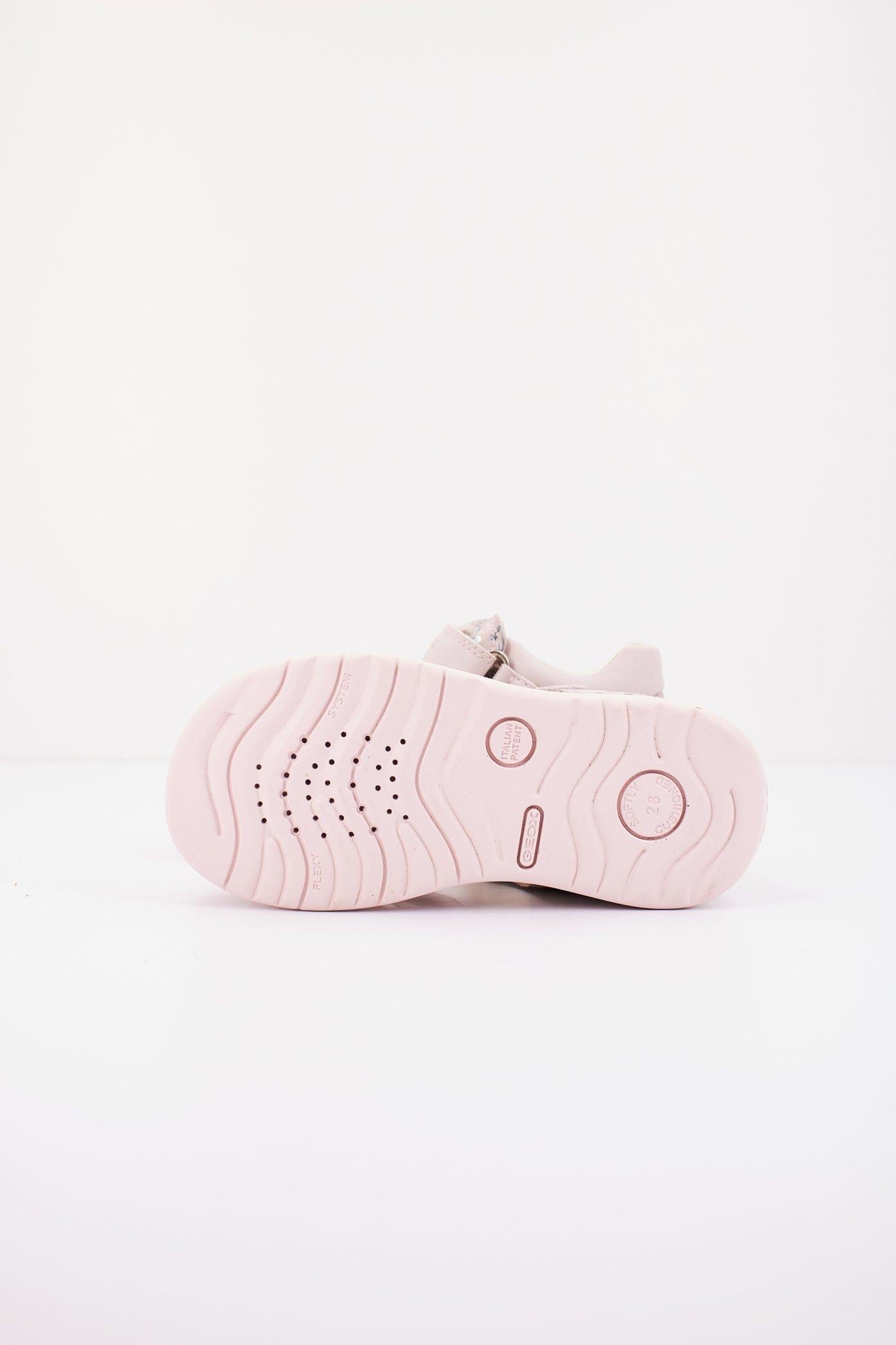 GEOX B SANDAL MACCHIA GIR en color ROSA (4)