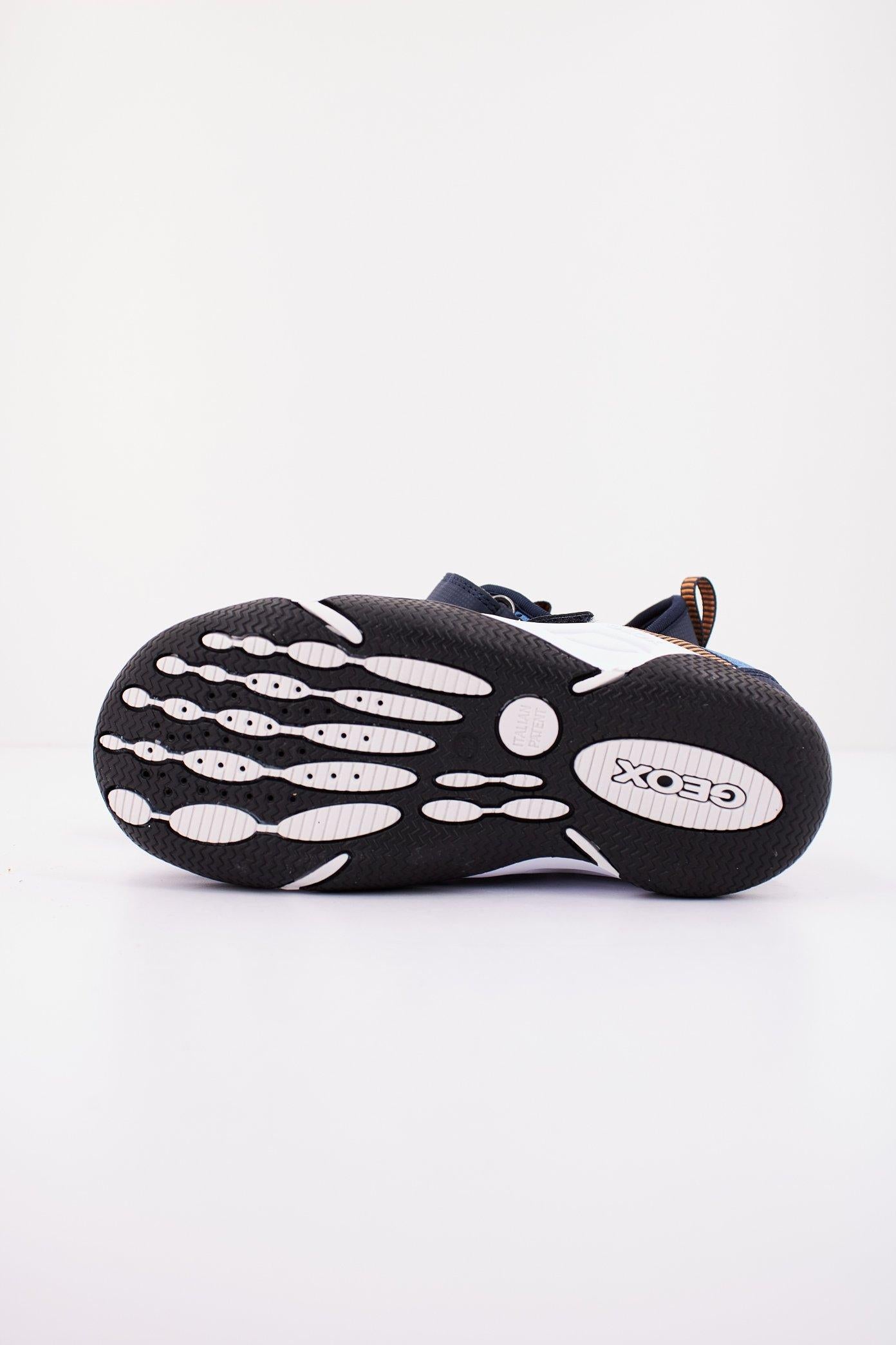 GEOX JR WADER A en color AZUL (4)