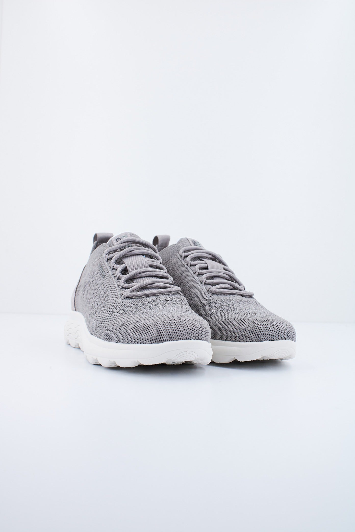 GEOX D SPHERICA en color GRIS (2)