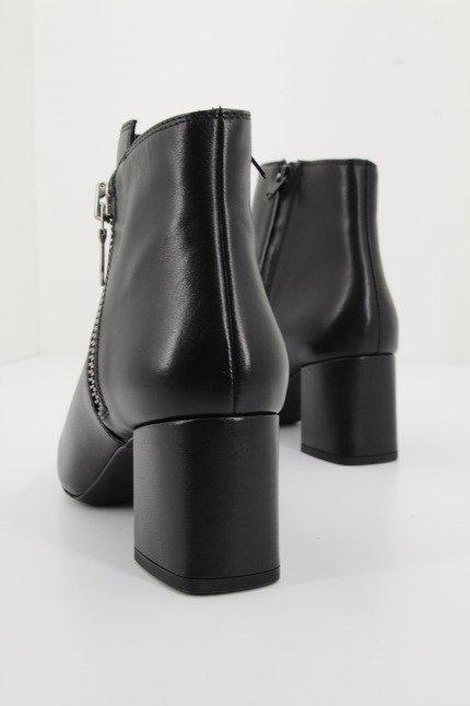 GEOX D BIGLIANA en color NEGRO (3)