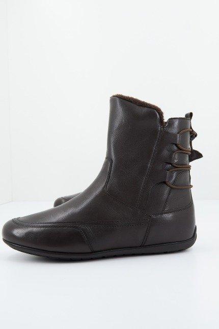 GEOX D NEW MOENA en color MARRON (2)