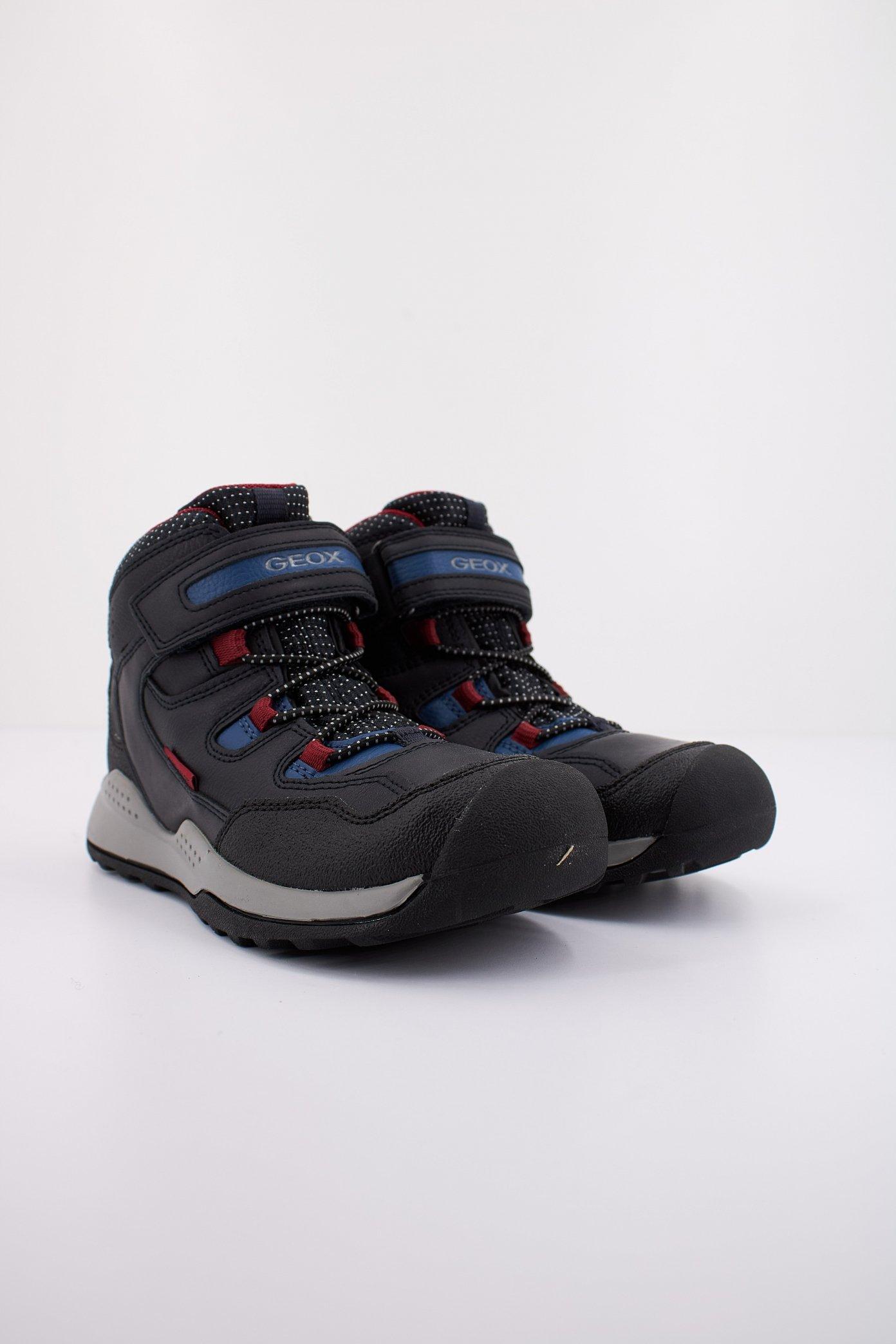 GEOX J TERAM BOY B ABX en color AZUL (2)