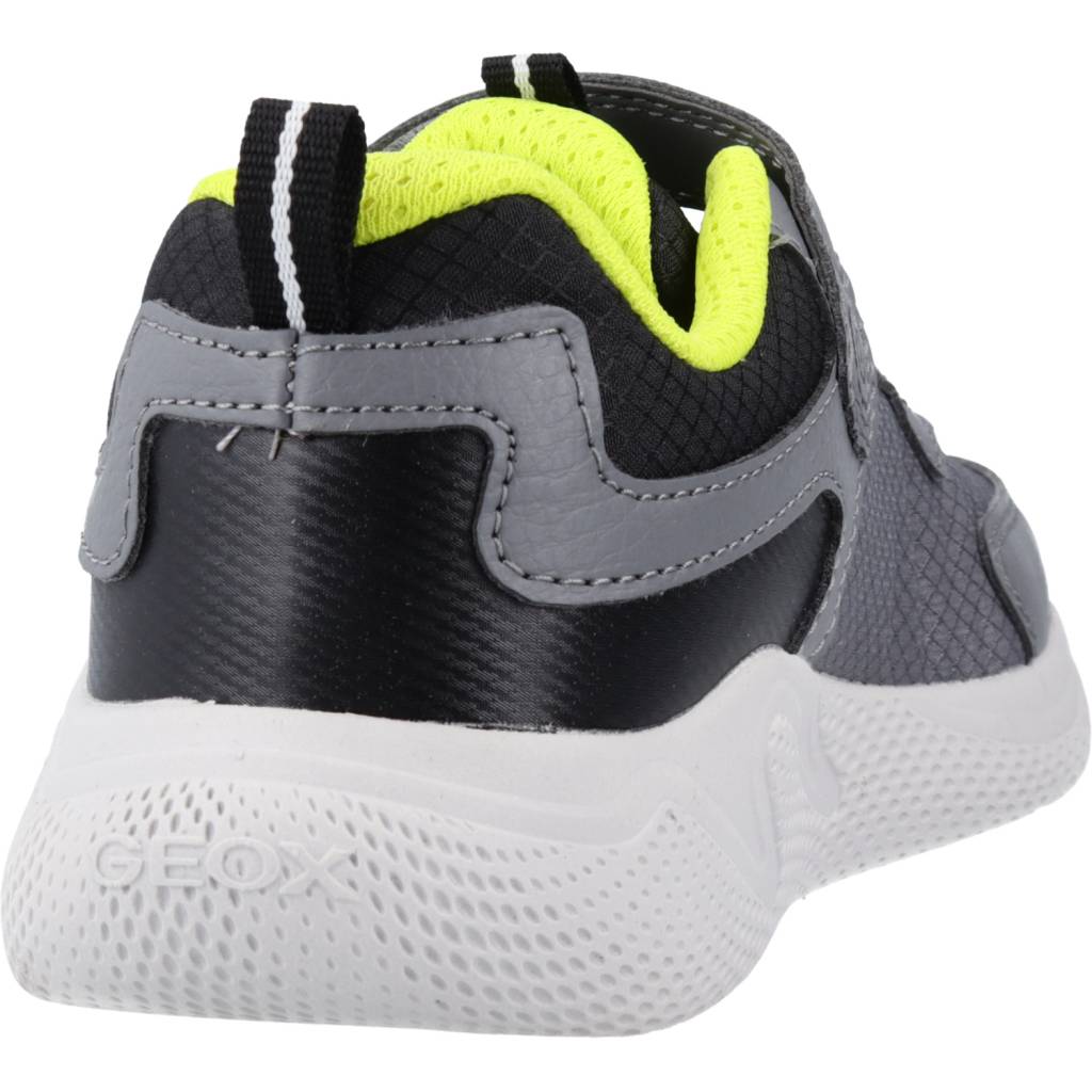 GEOX J SPRINTYE BOY en color GRIS (3)