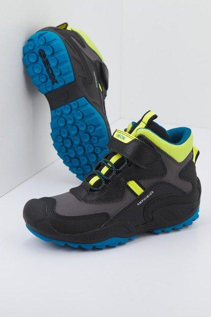 GEOX J NEW SAVAGE BOY B A en color GRIS (2)