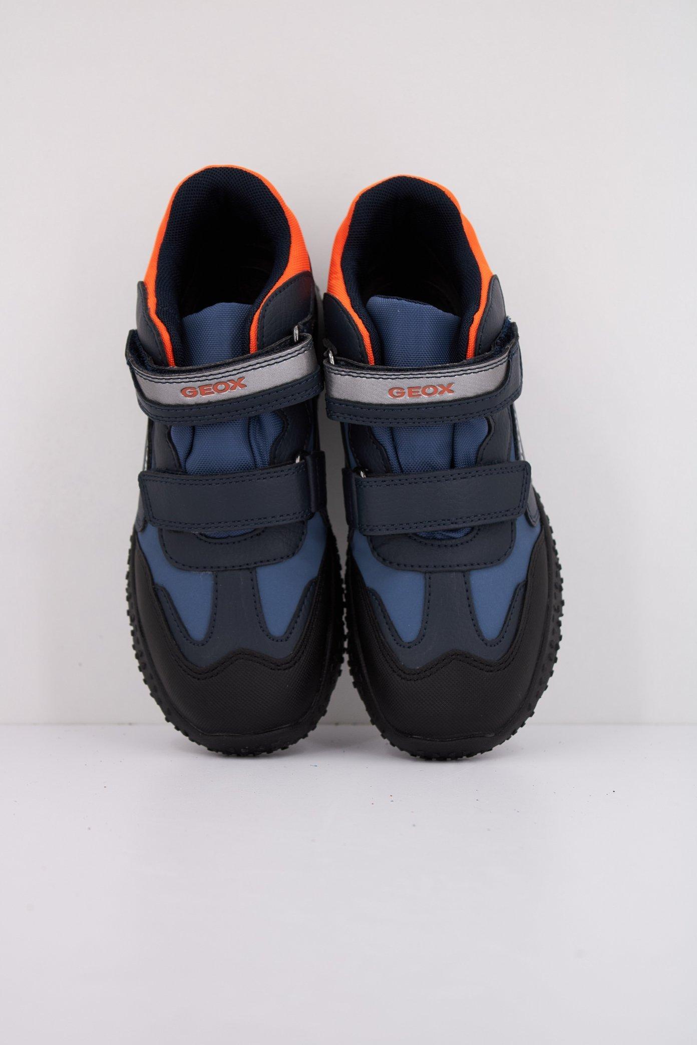 GEOX JR BALTIC BOY B ABX en color AZUL (3)