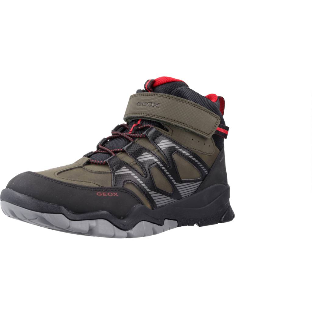 GEOX J MONTRACK BOY B ABX en color VERDE (1)