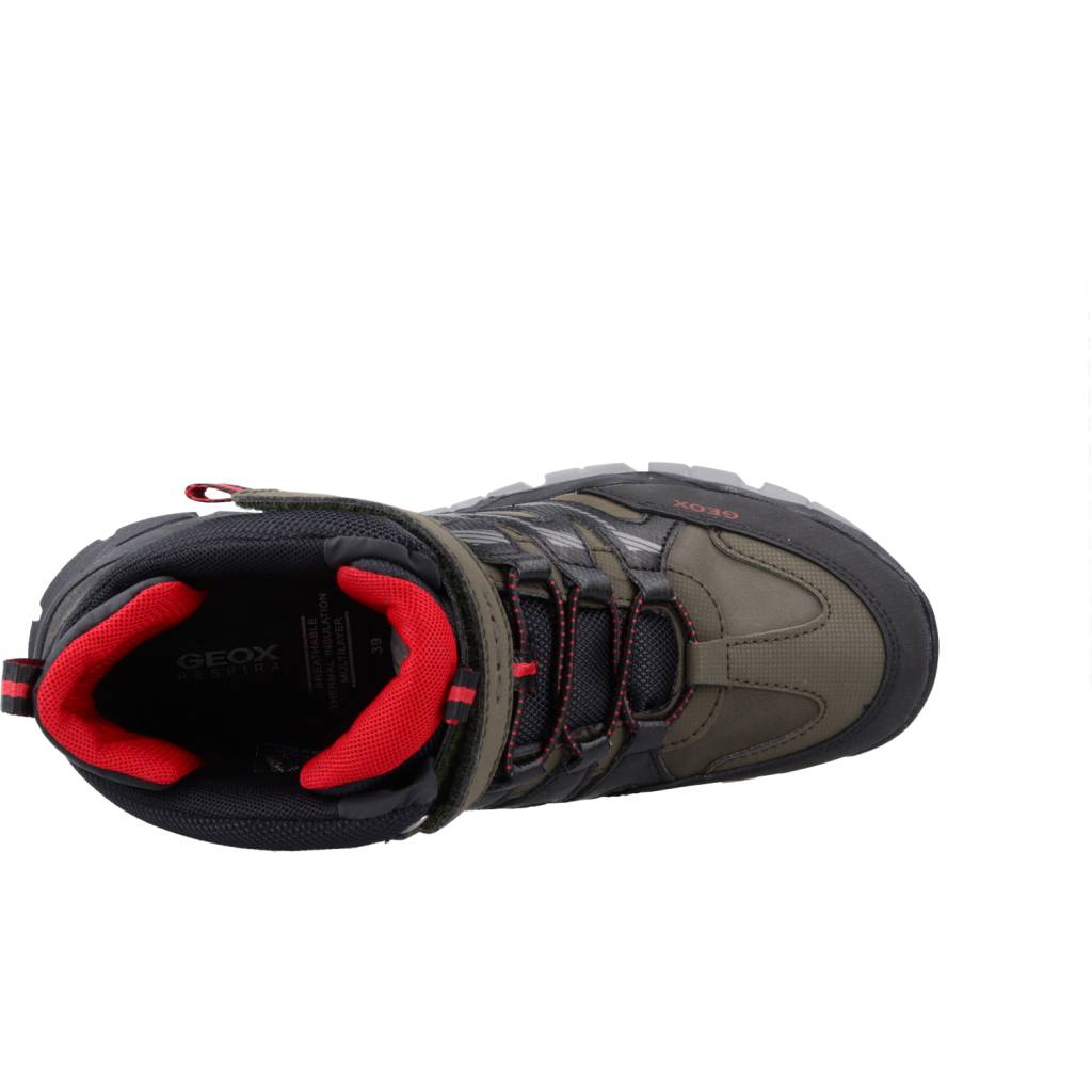 GEOX J MONTRACK BOY B ABX en color VERDE (7)