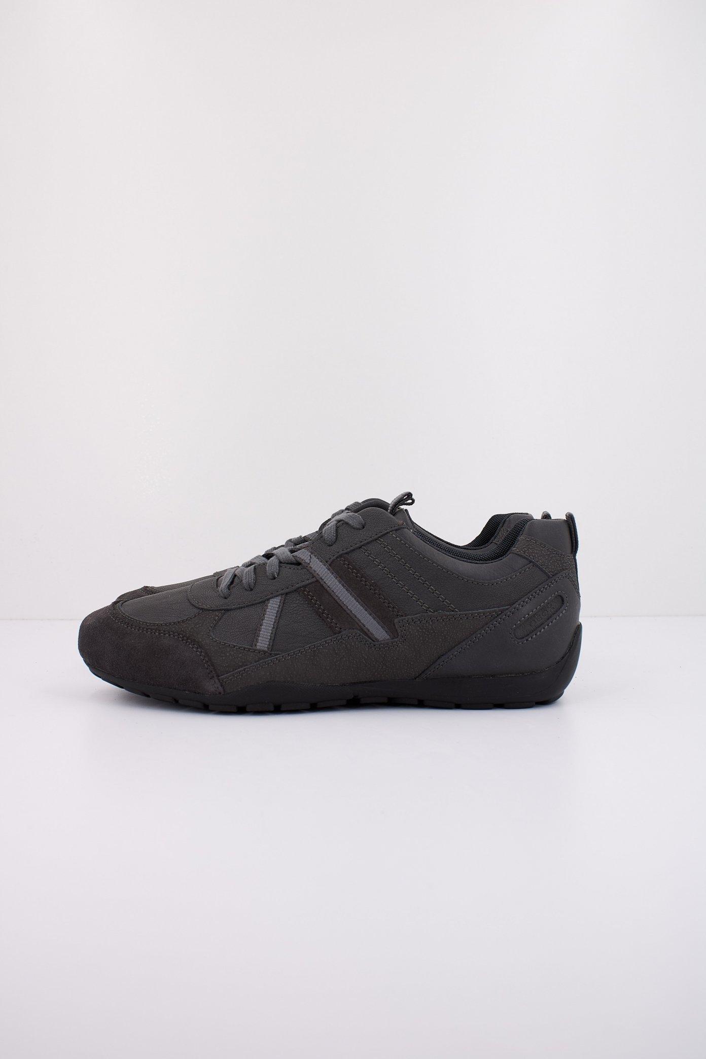 GEOX U RAVEX en color GRIS (1)
