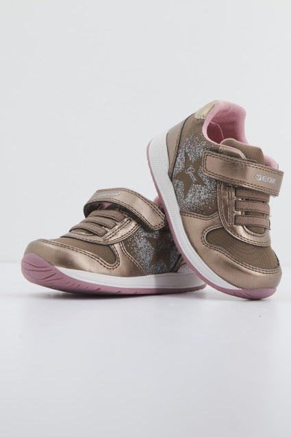 GEOX B RISHON GIRL en color BRONCE (1)