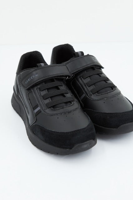 GEOX J BRIEZEE BOY en color NEGRO (1)