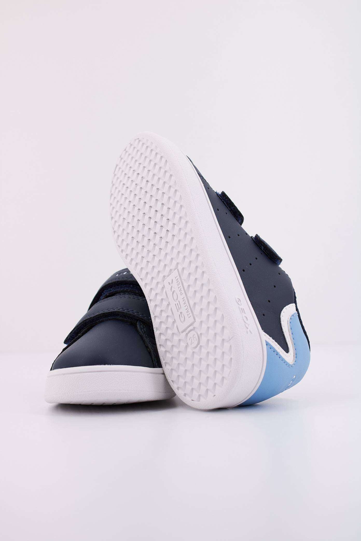GEOX B ECLYPER BOY en color AZUL (5)