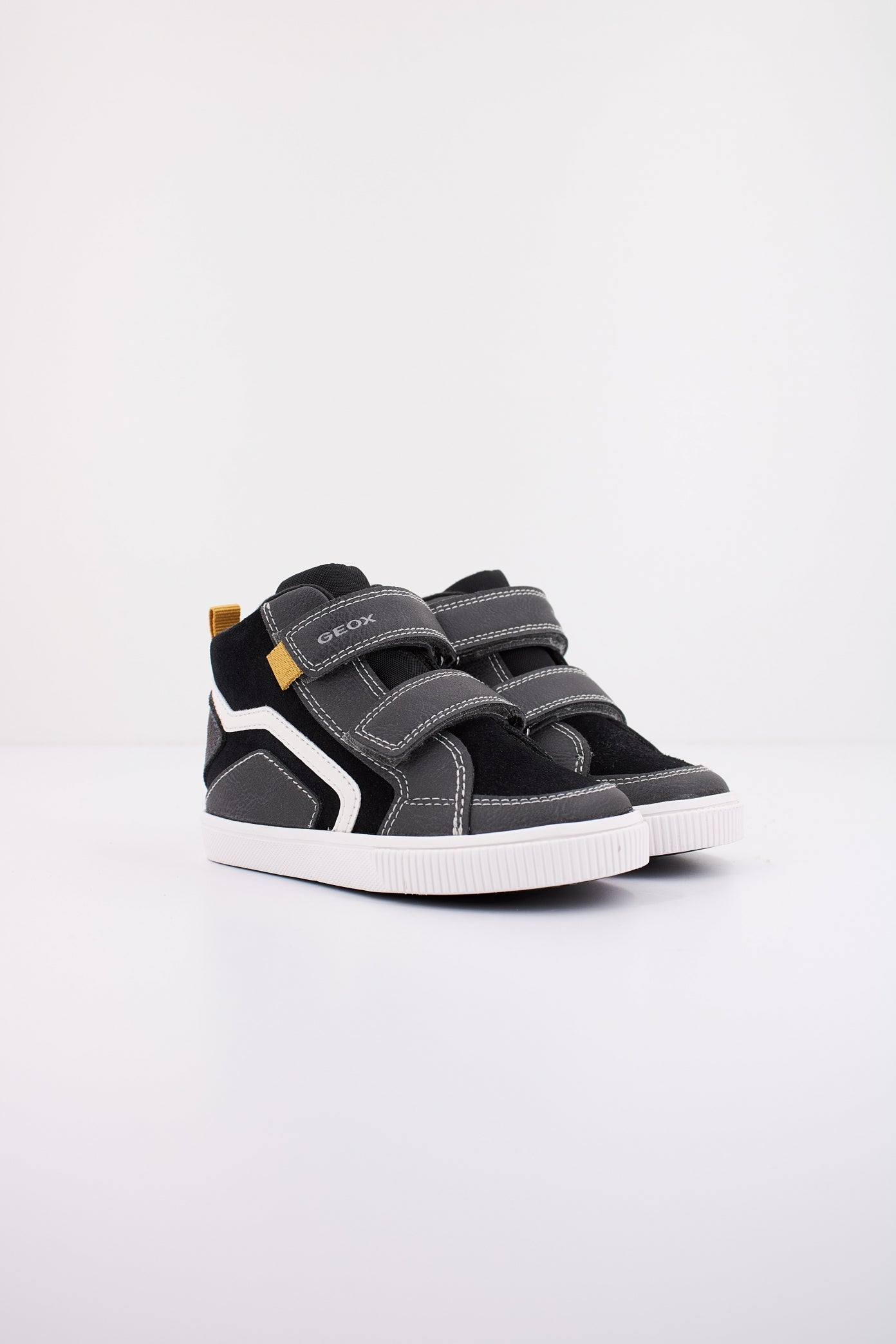 GEOX B KILWI BOY en color GRIS (2)