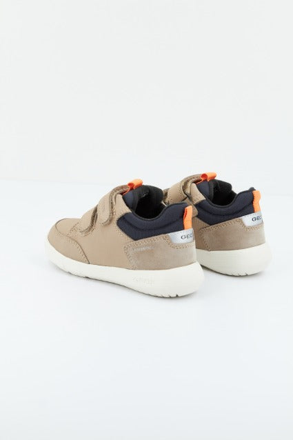 GEOX B HYROO BOY WPF en color BEIS (3)