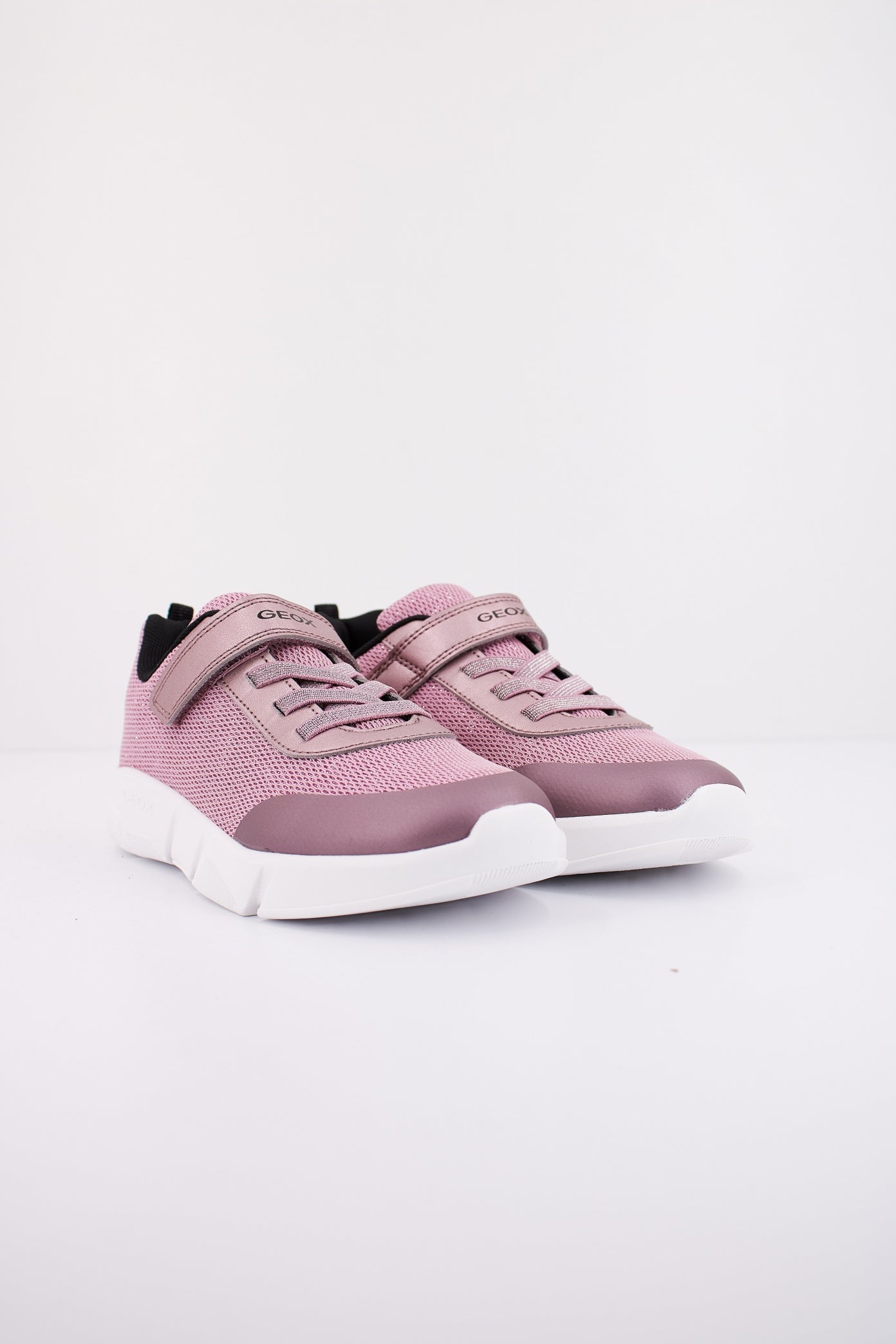 GEOX J ARIL GIRL en color ROSA (2)