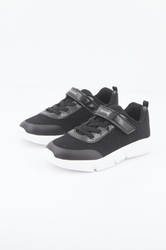 GEOX J ARIL G. en color NEGRO (1)