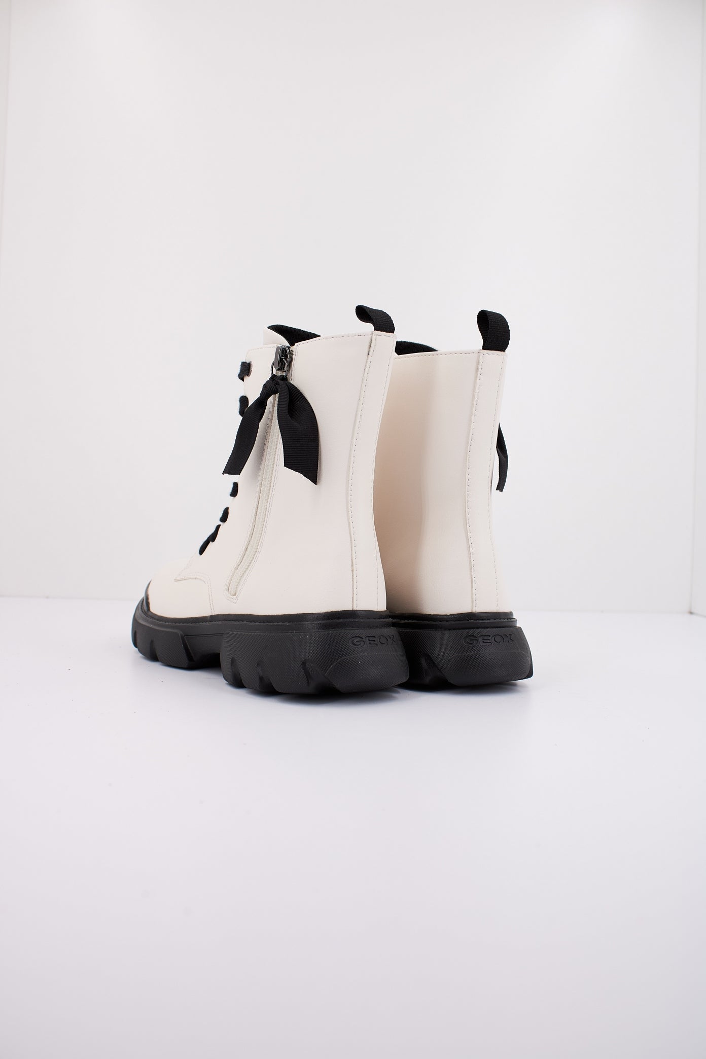 GEOX J JUNETTE G. en color BEIS (4)