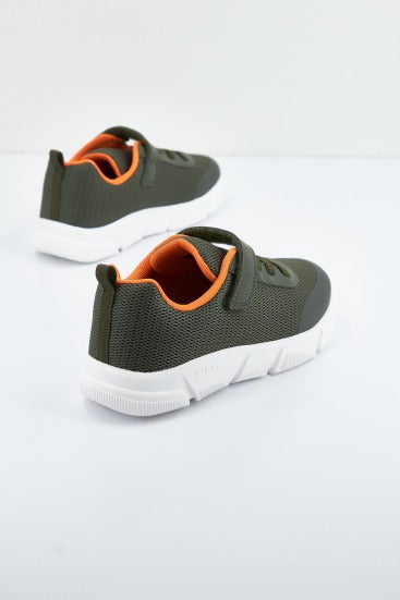 GEOX J ARIL B. en color VERDE (2)