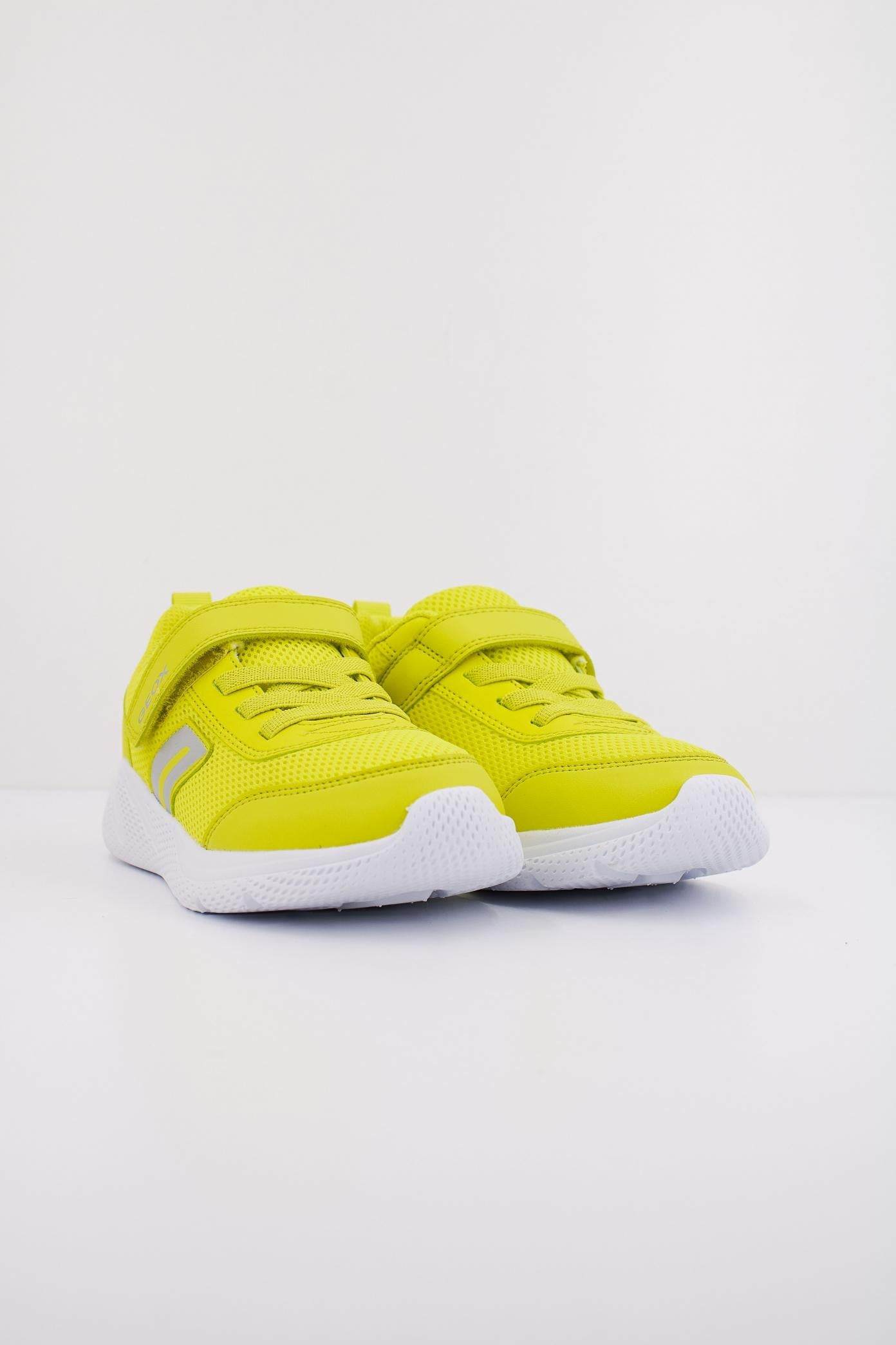 GEOX J SPRINTYE BOY en color AMARILLO (2)