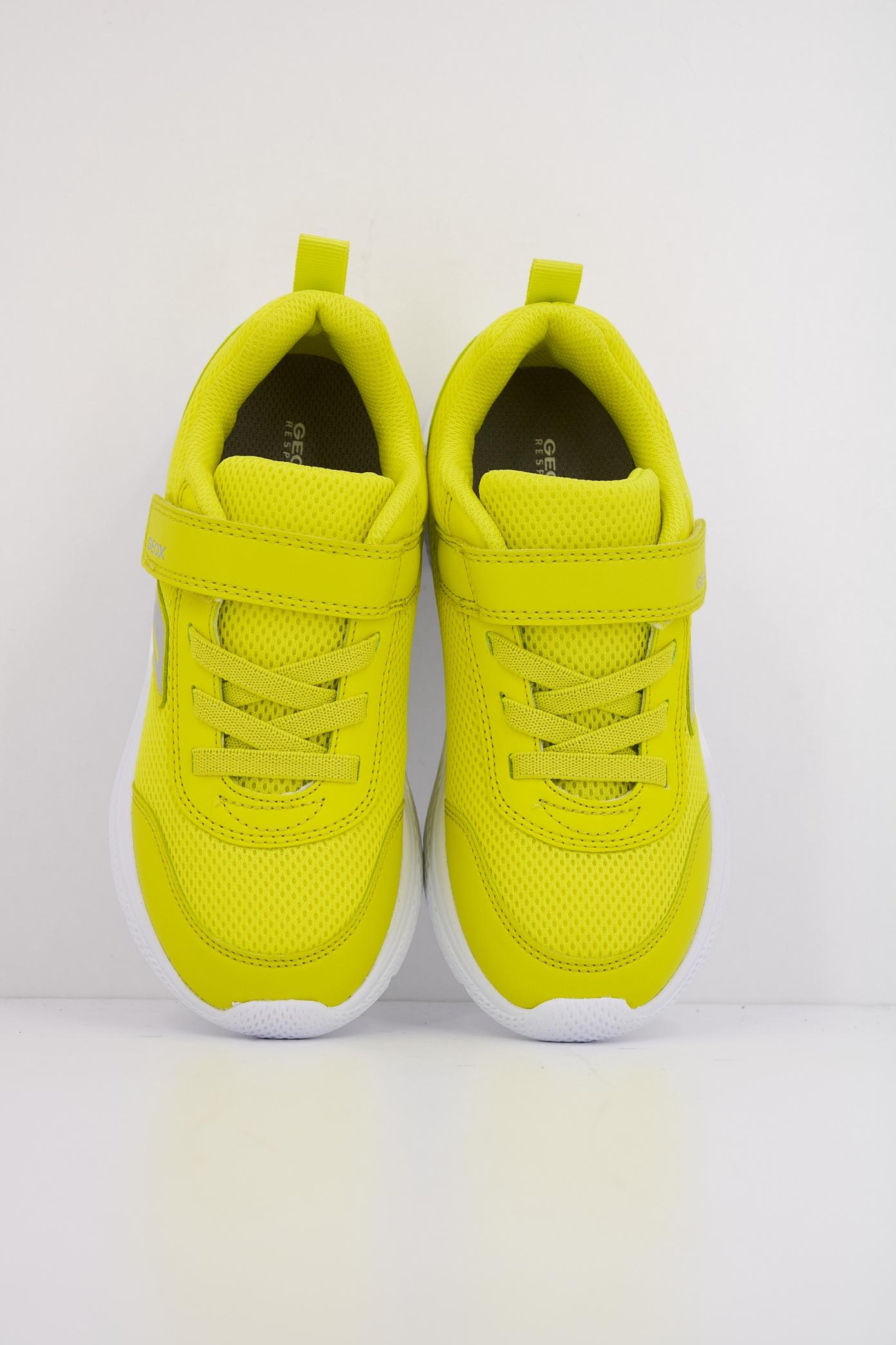 GEOX J SPRINTYE BOY en color AMARILLO (3)