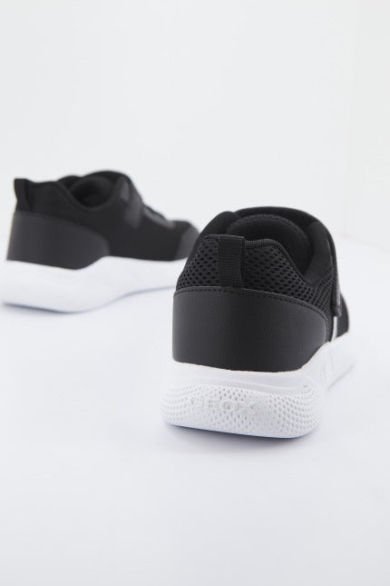 GEOX J SPRINTYE B. en color NEGRO (3)