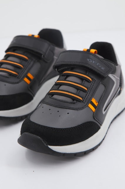 GEOX J BRIEZEE B. en color GRIS (2)