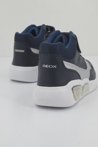 GEOX J ILLUMINUS B en color AZUL (3)