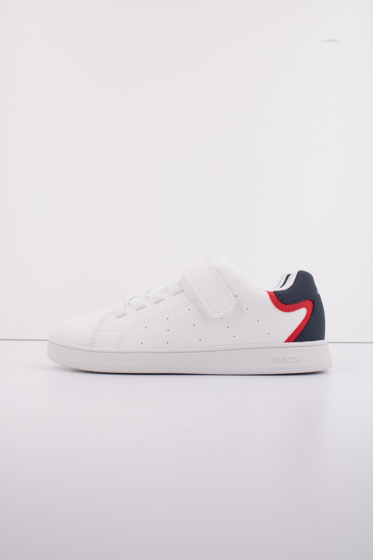 GEOX J ECLYPER BOY en color BLANCO (1)
