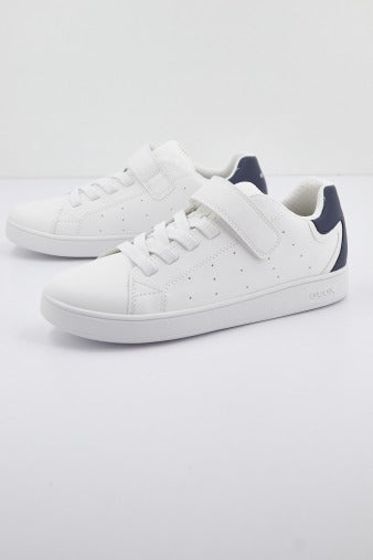 GEOX J ECLYPER B. en color BLANCO (2)