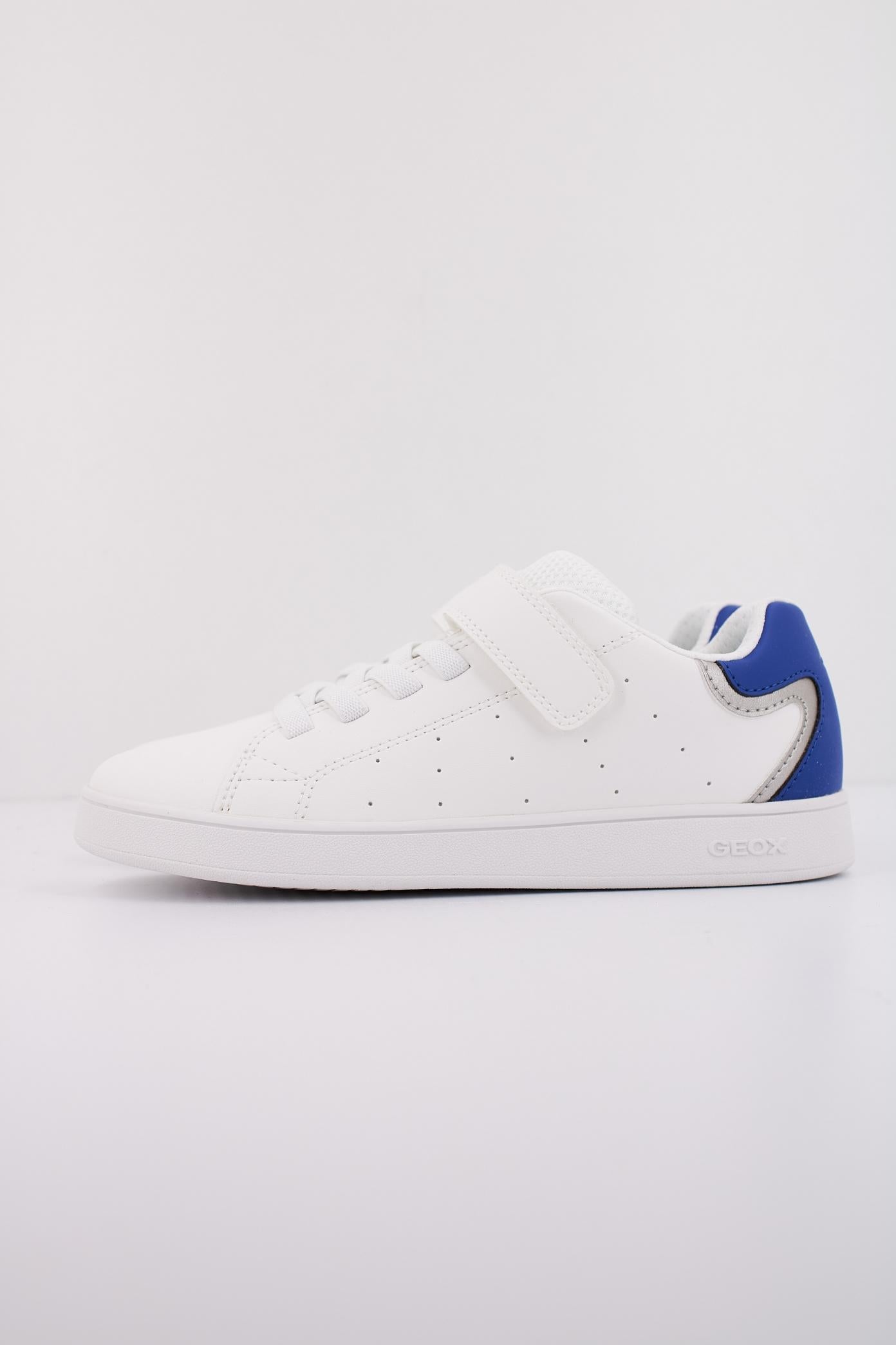 GEOX J ECLYPER BOY en color BLANCO (1)