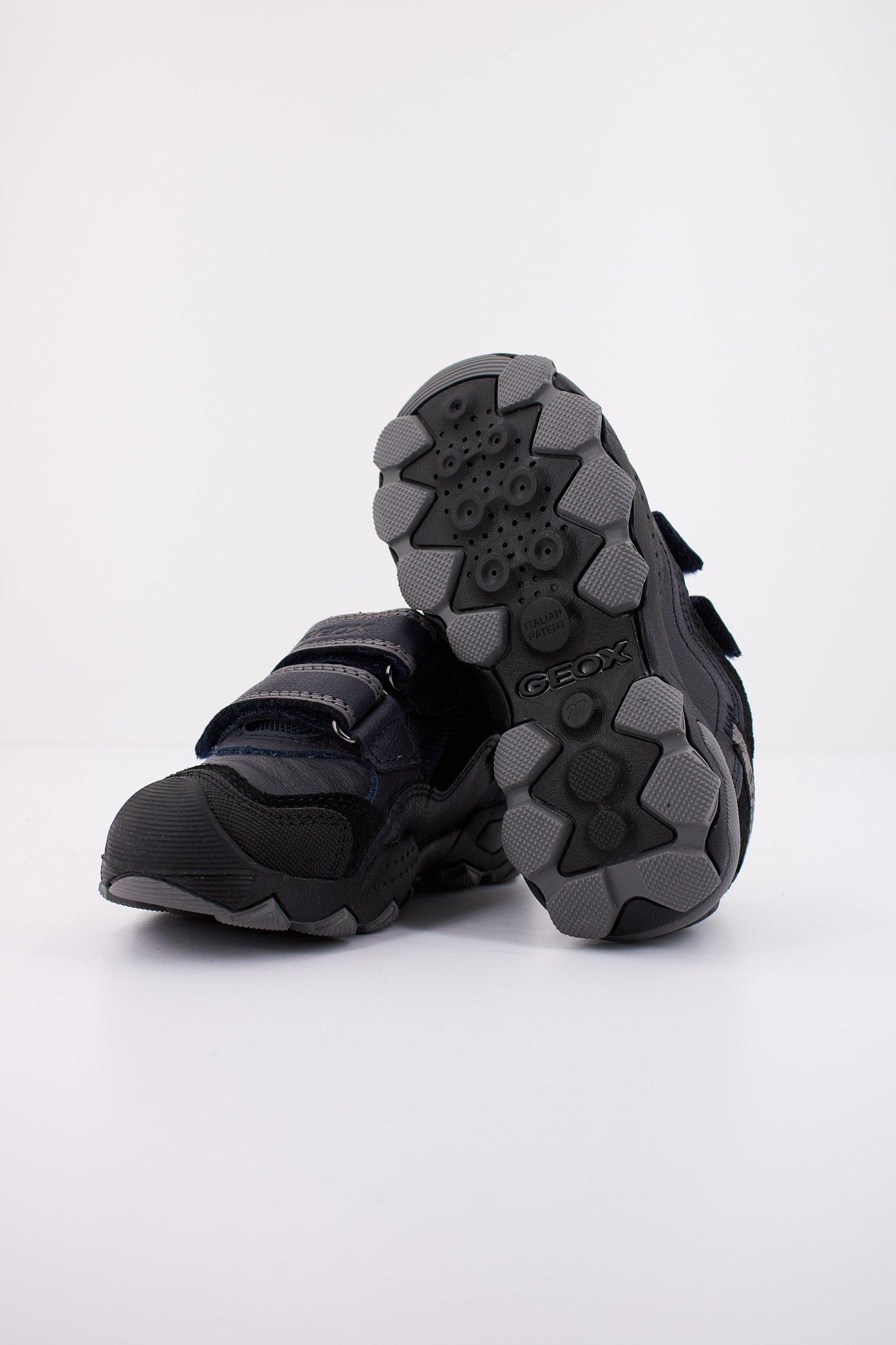 GEOX J BULLER B. en color AZUL (5)