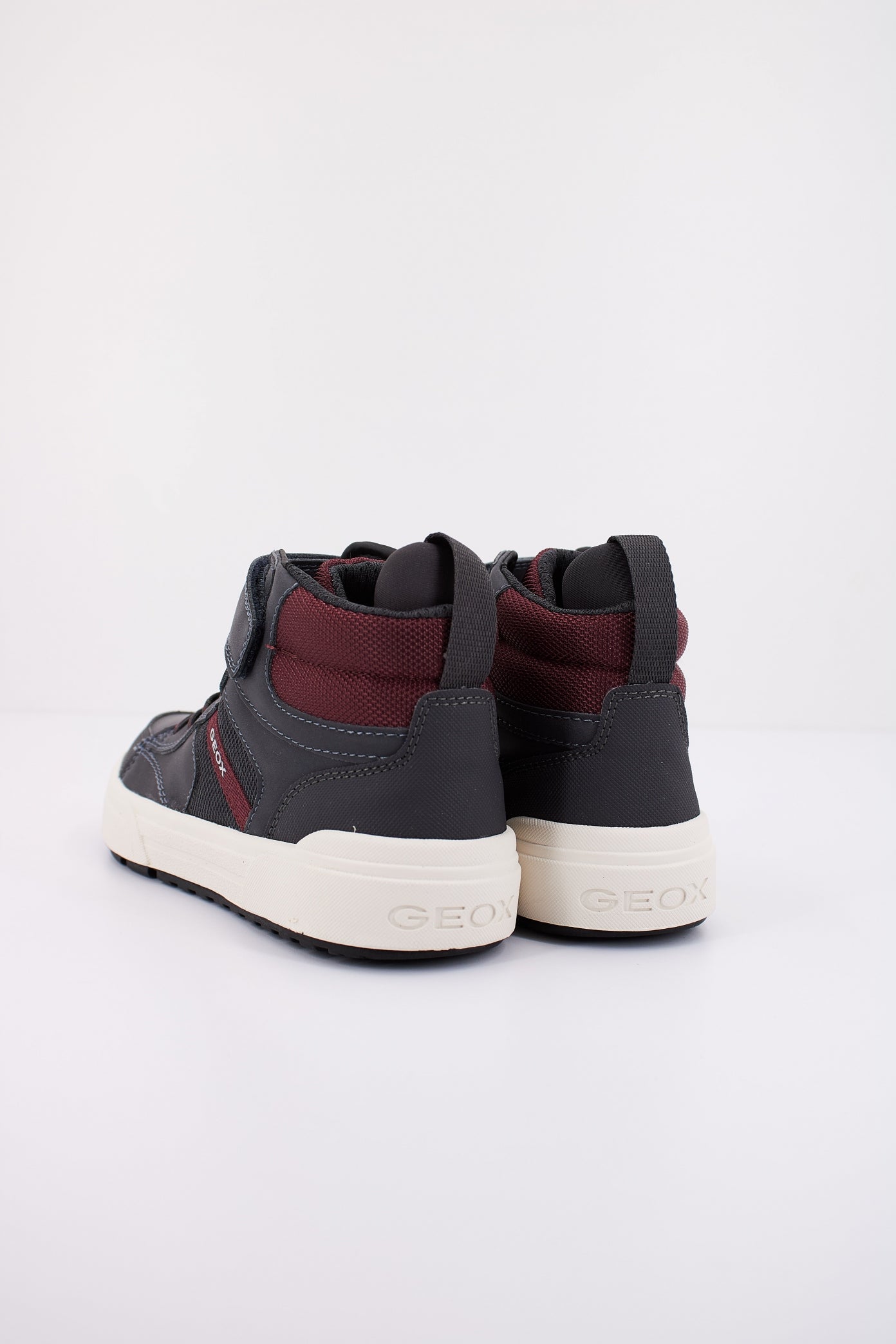 GEOX J WEEMBLE B. A en color GRIS  (4)