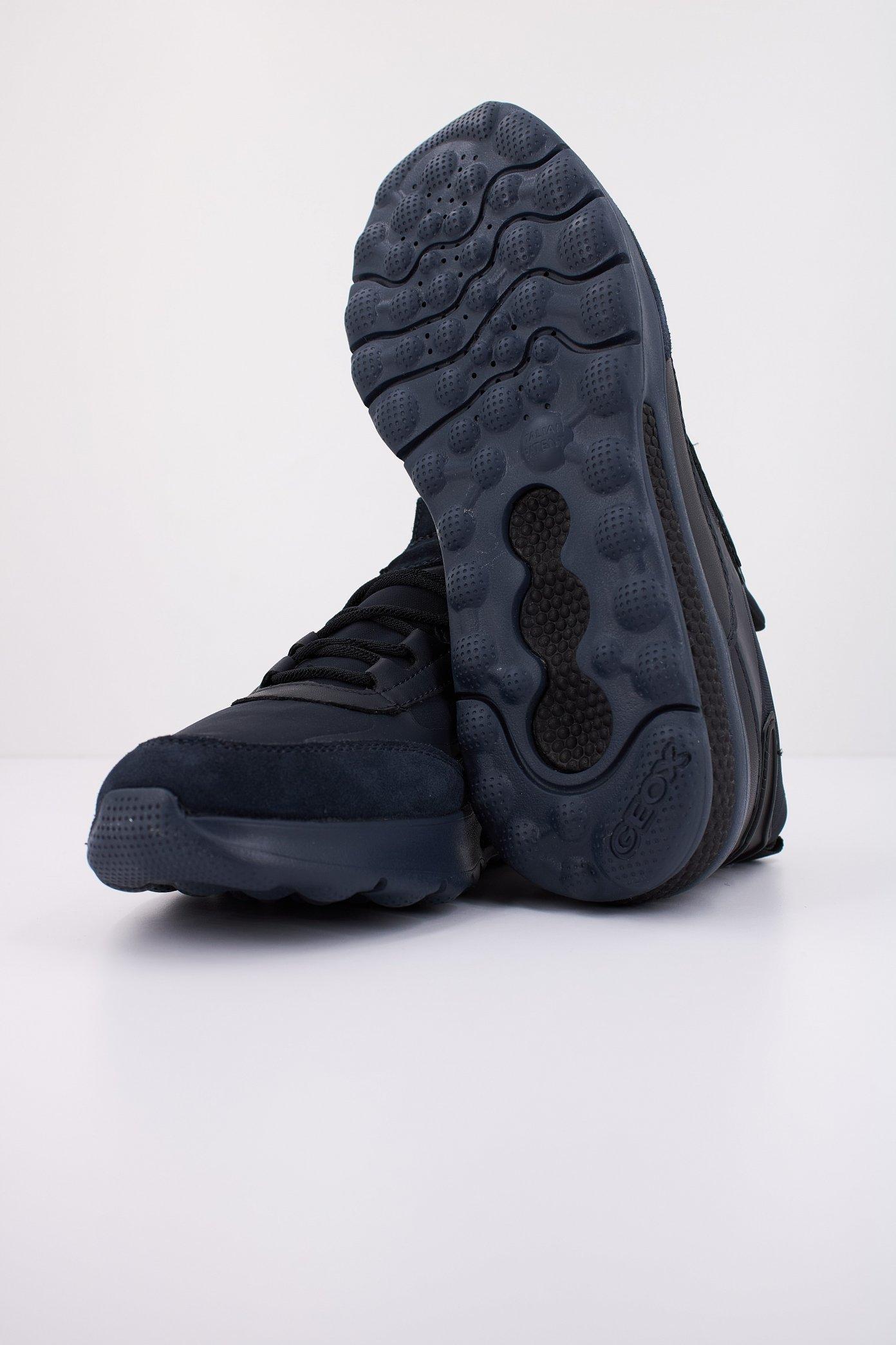 GEOX U SPHERICA ACTIF en color AZUL (5)