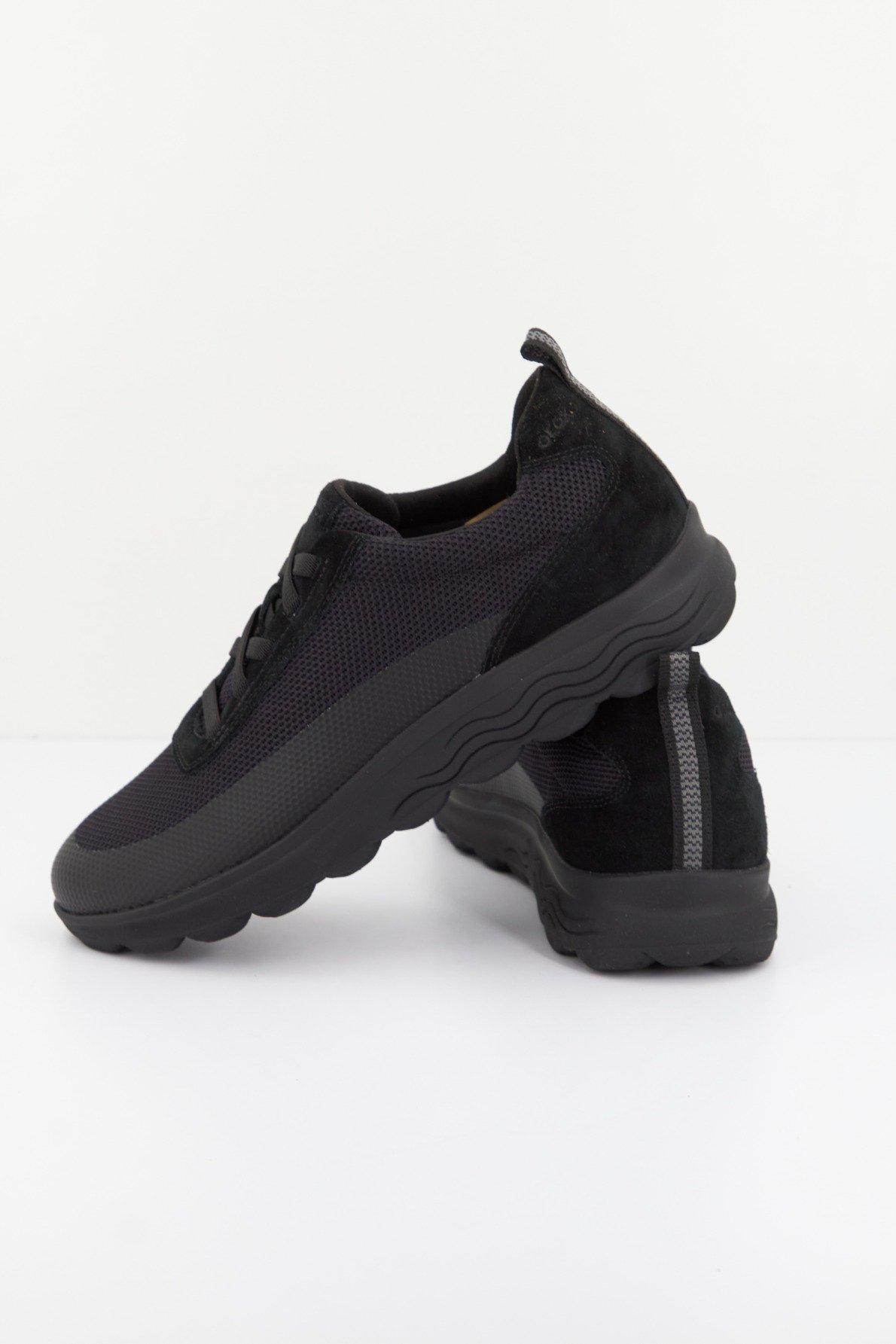GEOX U SPHERICA en color NEGRO (4)
