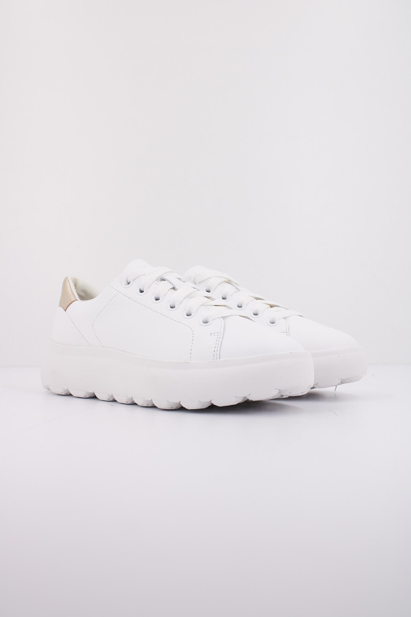 GEOX D SPHERICA EC. en color BLANCO (2)