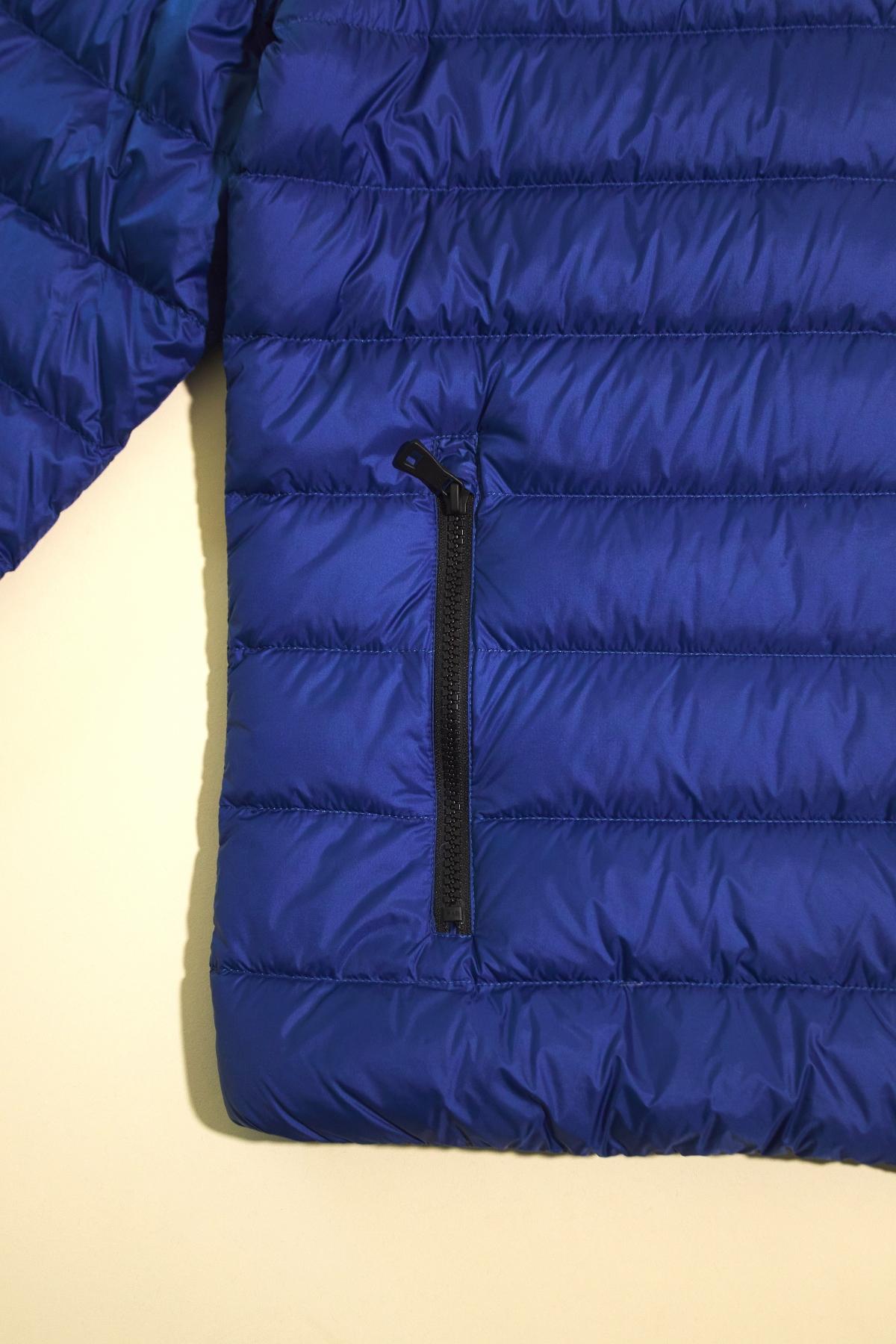 GEOX M REGIO SHORT JKT en color AZUL (4)