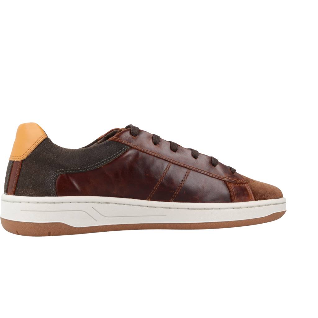 GEOX U MAGNETE D en color MARRON (4)