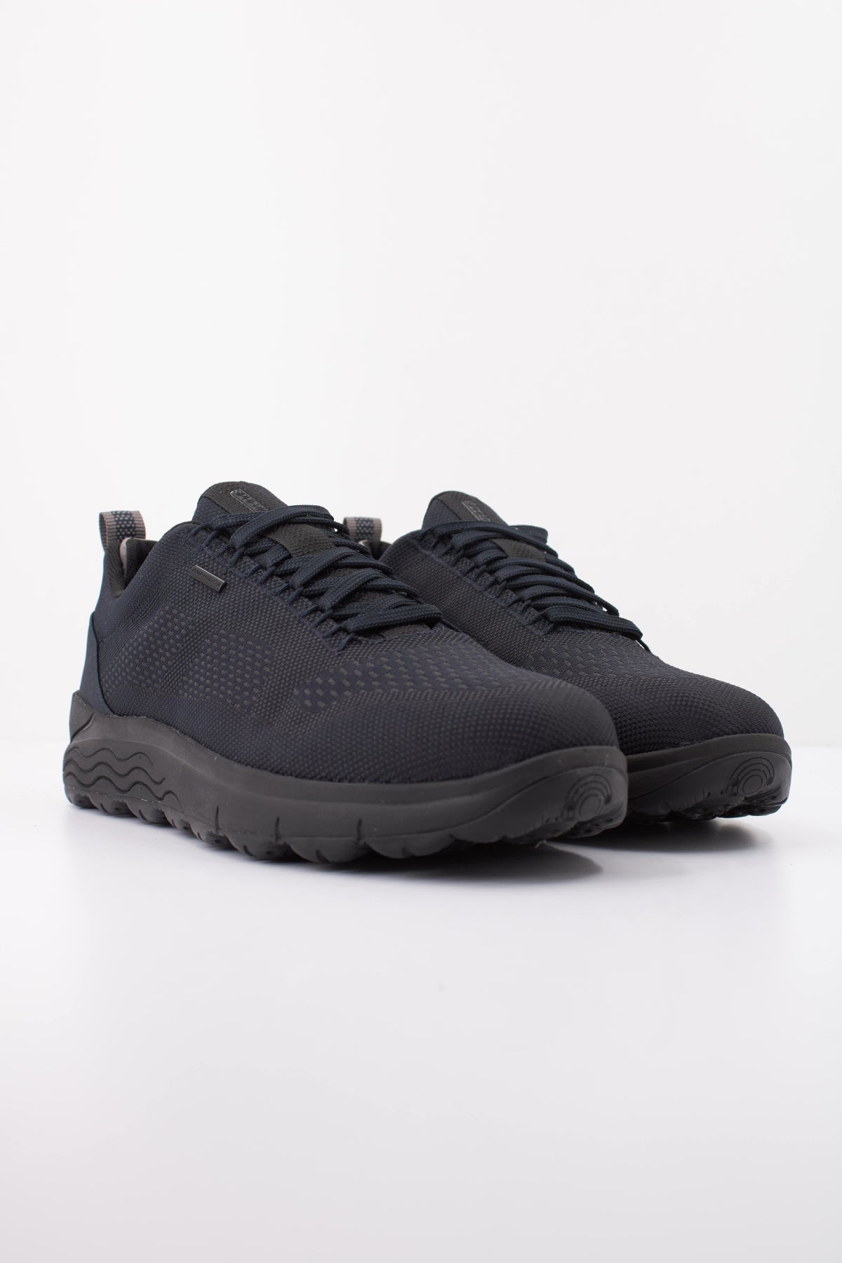 GEOX U SPHERICA X en color NEGRO (2)